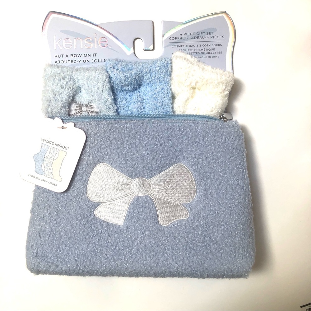 KENSIE Set of 4 Gift Set NWT - Picture 1 of 2